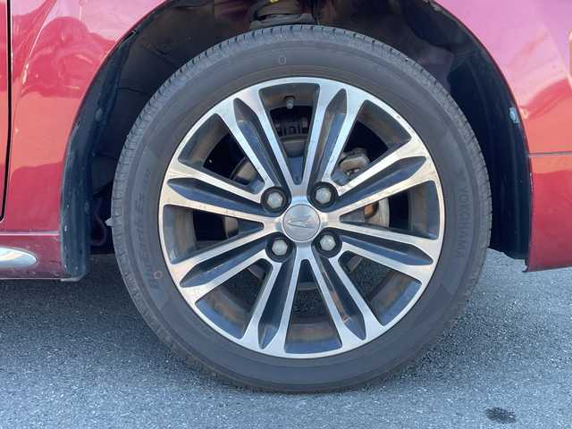 ダイハツ キャスト スタイル G SAⅢ 茨城県 2017(平29)年 4.5万km ファイアークォーツレッドM 社外ナビ/Bluetooth/フルセグTV/バックカメラ/ベンチシート/ドライブレコーダー/横滑り防止装置/オートライト/オートマチックハイビーム/LEDヘッドライト/フロアマット/純正15インチアルミホイール/スマートキー