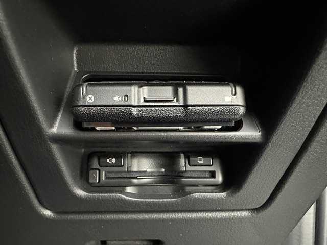 マツダ ＣＸ－６０ 25S Sパッケージ 兵庫県 2023(令5)年 1.1万km ジェットブラックマイカ 純正SDナビ(Bluetooth/USB/HDMI/フルセグ)/全方位カメラ/ワイヤレス充電/追従型クルーズコントロール/ブラインドスポットモニター/オートライト/オートマチックハイビーム/LEDヘッドライト/セーフティパッケージ/シースルーパッケージ/パドルシフト/純正18インチアルミホイール/純正フロアマット/前後ドライブレコーダー/ETC/コーナーセンサー