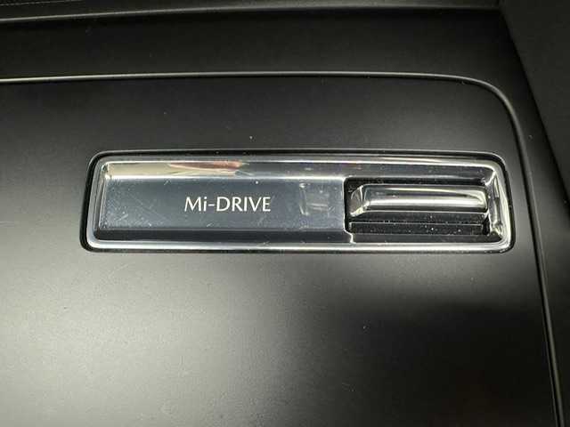 マツダ ＣＸ－６０ 25S Sパッケージ 兵庫県 2023(令5)年 1.1万km ジェットブラックマイカ 純正SDナビ(Bluetooth/USB/HDMI/フルセグ)/全方位カメラ/ワイヤレス充電/追従型クルーズコントロール/ブラインドスポットモニター/オートライト/オートマチックハイビーム/LEDヘッドライト/セーフティパッケージ/シースルーパッケージ/パドルシフト/純正18インチアルミホイール/純正フロアマット/前後ドライブレコーダー/ETC/コーナーセンサー