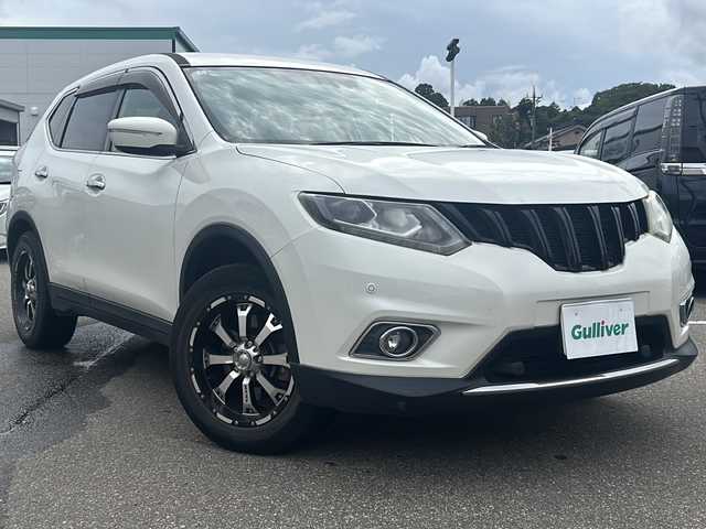 日産 エクストレイル 20X エマージェンシーブレーキ 石川県 2014(平26)年 11.4万km ブリリアントホワイトパール 4WD/ワンオーナー/純正メモリナビゲーション/【CD・DVD・Bluetooth・フルセグTV】/・バックカメラ/ダウンヒルアシストコントロール/プッシュスタート/純正アルミホイールタイヤ車載/スペアキー2本