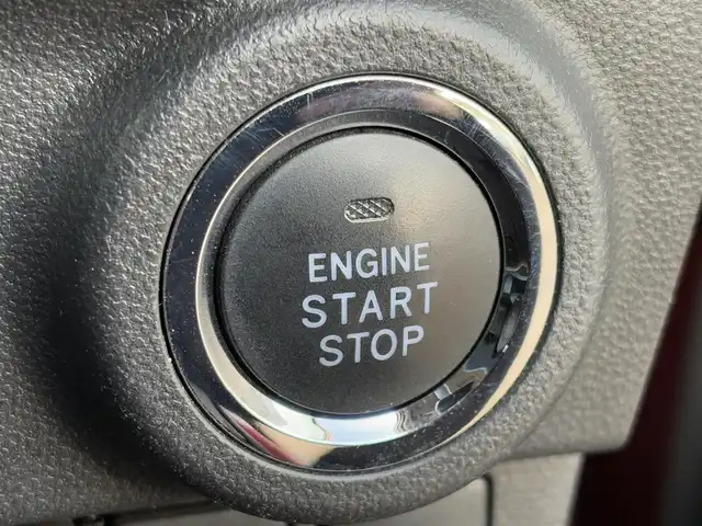 ダイハツ キャスト アクティバ X リミテッド SAⅢ 大分県 2019(令1)年 5.4万km ファイアークォーツレッドM ・ナビ(BT/CD/DVD/SD)/・バックカメラ/・フルセグテレビ/・スマートアシスト/・レーンキープアシスト/・ETC/・シートヒーター/・オートハイビーム/・リアセンサー/・スマートキー/・プッシュスタートボタン/・スペアキー