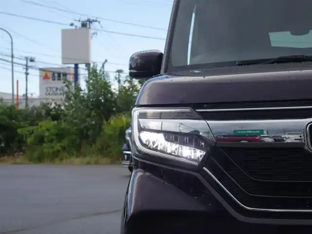 ホンダ Ｎ ＢＯＸ カスタム G L ホンダセンシング 山形県 2018(平30)年 7万km プレミアムベルベットパープル・パール 4WD/SDナビ/　　【CD DVD BT フルセグ】/バックカメラ/パワースライドドア/レーダークルーズコントロール/LEDオートヘッドライト/シートヒーター/純正14インチアルミホイール/ステアリングスイッチ/電動格納ウィンカーミラー/フォグランプ/スマートキー/ETC