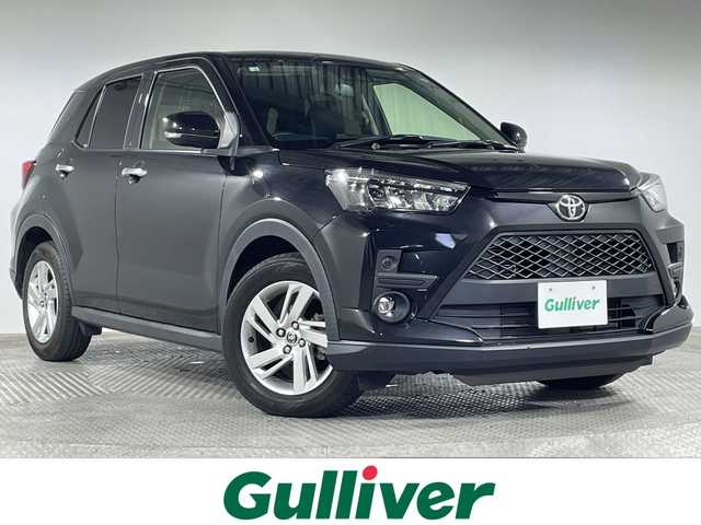 トヨタ ライズ G 神奈川県 2020(令2)年 2.2万km ブラックマイカメタリック 純正7型SDナビ/(フルセグTV/CD再生/DVD再生/AM/FM/SDREC/Bluetooth接続/USB接続/HDMI接続)/バックモニター/スマートキー/先行車発進お知らせ機能/車線逸脱警報機能/衝突被害軽減ブレーキ/ステアリングアシスト/標識認識機能/ビルトインETC/ステアリングスイッチ/フルオートエアコン/スマートキー/プッシュスタート/サイドエアバック/カーテンエアバック/純正LEDヘッドライト/純正LEDフォグランプ/前後クリアランスソナー/純正16インチアルミホイール/純正リアスポイラー
