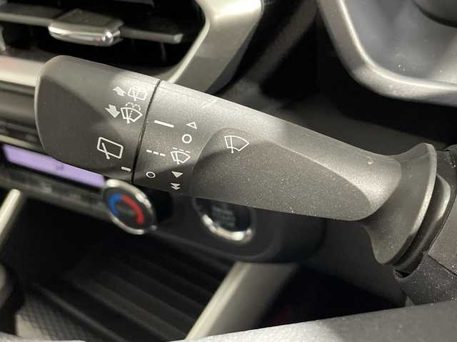 トヨタ ライズ G 神奈川県 2020(令2)年 2.2万km ブラックマイカメタリック 純正7型SDナビ/(フルセグTV/CD再生/DVD再生/AM/FM/SDREC/Bluetooth接続/USB接続/HDMI接続)/バックモニター/スマートキー/先行車発進お知らせ機能/車線逸脱警報機能/衝突被害軽減ブレーキ/ステアリングアシスト/標識認識機能/ビルトインETC/ステアリングスイッチ/フルオートエアコン/スマートキー/プッシュスタート/サイドエアバック/カーテンエアバック/純正LEDヘッドライト/純正LEDフォグランプ/前後クリアランスソナー/純正16インチアルミホイール/純正リアスポイラー