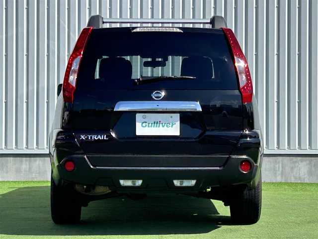 日産 エクストレイル 25Xtt 香川県 2013(平25)年 9.2万km ダイヤモンドブラック ワンオーナー　/ハイパールーフレール　/純正ＳＤナビ　/【CD/DVD/SD/Bluetooth】/地デジ対応TV/アルカンターラシート　/全席シートヒーター　/革巻きステアリング　/ＨＩＤヘッドライト　/フォグランプ/オートライト機能　/ＯＰ荷室ＢＯＸ×２　/ビルトインＥＴＣ/ドライブレコーダー/SD有り/純正フロアマット/バイザー