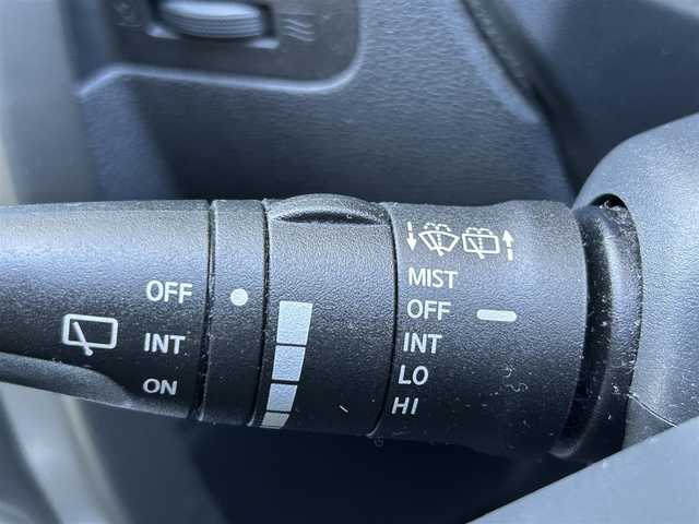 日産 エクストレイル 25Xtt 香川県 2013(平25)年 9.2万km ダイヤモンドブラック ワンオーナー　/ハイパールーフレール　/純正ＳＤナビ　/【CD/DVD/SD/Bluetooth】/地デジ対応TV/アルカンターラシート　/全席シートヒーター　/革巻きステアリング　/ＨＩＤヘッドライト　/フォグランプ/オートライト機能　/ＯＰ荷室ＢＯＸ×２　/ビルトインＥＴＣ/ドライブレコーダー/SD有り/純正フロアマット/バイザー