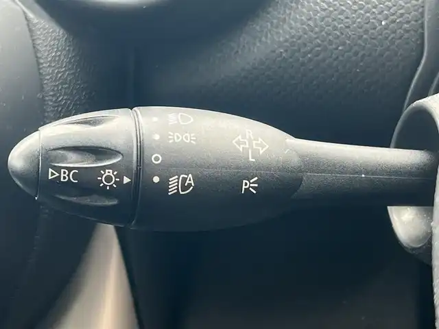 ＭＩＮＩ ミニ クロスオーバー クーパー 秋田県 2013(平25)年 6.4万km ライトホワイト 純正オーディオ（AM/FM/CD)/バックカメラ/アラウンドビューモニター/LEDヘッドライト/純正アルミ/スマートキー/ルーフレール/ETC/純正フロアマット/純正ドアバイザー/オートエアコン/パワーステアリング/パワーウィンドウ/横滑り防止/電動格納ミラー/保証書/取扱説明書/記録簿