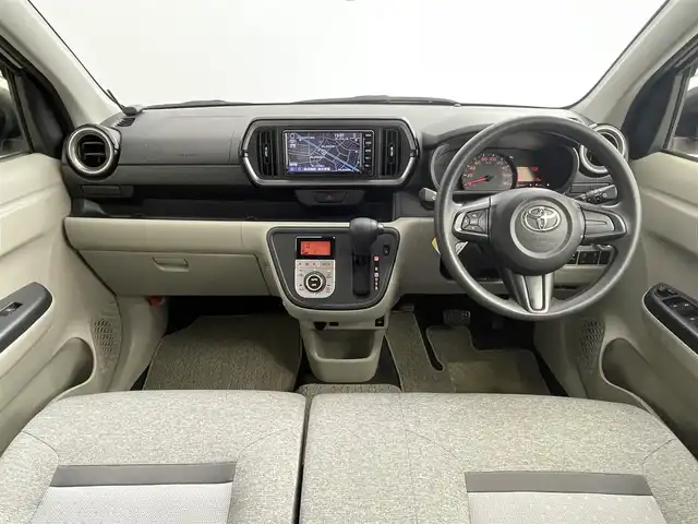 トヨタ パッソ X Lパッケージ 道央・札幌 2023(令5)年 2.3万km パールホワイトⅢ ・ワンオーナー/・寒冷地仕様/・４WD/・純正SDナビ（NSCN-W68）/　CD/DVD/BT/AUX/ワンセグTV/・バックカメラ/・純正エンジンスターター/・ドライブレコーダー前後（ZDR-045）/・ビルトインETC/・プリクラッシュセーフティ/・クリアランスソナー/・アイドリングストップ/・横滑り防止装置/・オートマチックハイビーム/・オートライト/・LEDヘッドライト/・LEDフォグランプ/・D席シートヒーター/・ハヤシレーシング１４インチAW（夏）/・積込ホイールキャップ付スチールW/　（冬 165/65R14 残7mm）/・ドアバイザー/・電動格納ミラー/・純正フロアマット/・プッシュスタート/・スマートキー/・取扱説明書/・保証書