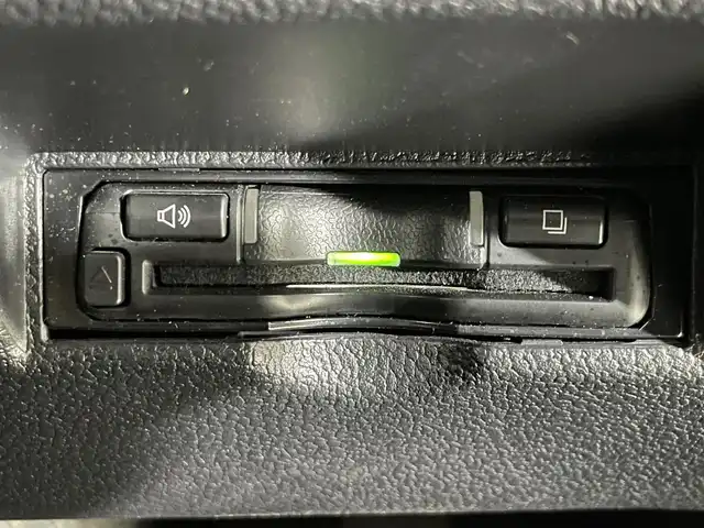 トヨタ プリウス ＰＨＶ A プレミアム 大阪府 2021(令3)年 2.3万km アティチュードブラックマイカ モデリスタエアロ　アルパインナビ　黒革シート　レーダークルコン　バックカメラ　ＥＴＣ　ドラレコ　シートヒーター／エアコン　ハンドルヒーター　ＢＳＭ　タイマー充電　ＨＵＤ　パワーシート　パークアシスト