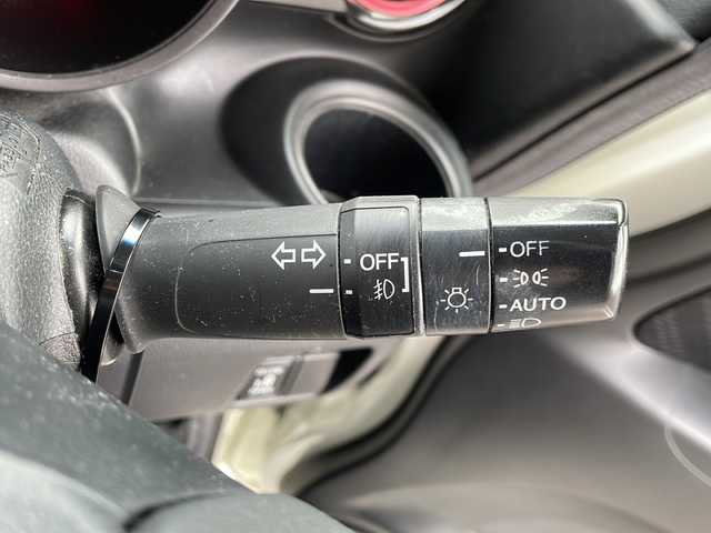 ホンダ Ｎ ＢＯＸ 2トーン カスタム G Aパッケージ 岐阜県 2014(平26)年 18.1万km 白 純正フロアマット　/フルセグTV　/バックカメラ　/ETC　/片側パワースライドドア　/ベンチシート　/フルフラットシート　/ABS　/横滑り防止装置　/LED　/エアバックW　/カーテンエアバッグ