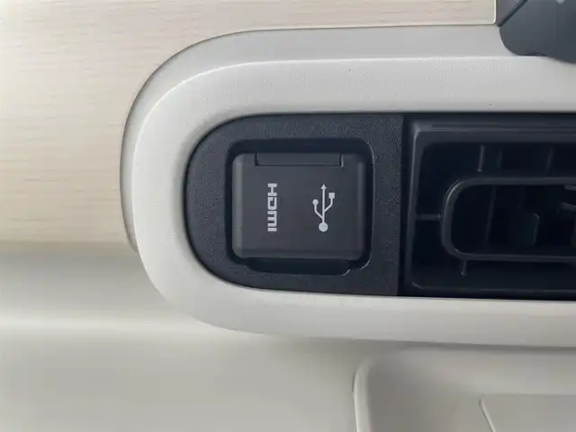 ダイハツ ムーヴ キャンバス ストライプス G 埼玉県 2025(令7)年 0.1千km シャイニングホワイトパール/ファイアークォーツレッドメタリック 4WD/届出済未使用車/純正9インチディスプレイオーディオ/ フルセグTV Bluetooth HDMI CarPlay/バックカメラ/スマートアシスト/衝突軽減ブレーキ/レーンキープアシスト/先行車発進お知らせ/ロードサインアシススト/誤発進抑制機能/コーナーセンサー /両側パワースライドドア/ドライブレコーダー/シートヒーター/置くだけ充電器/LEDオートライト/ETC