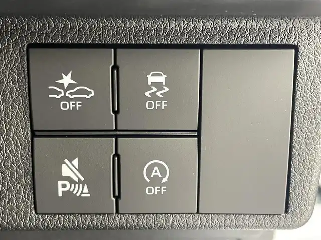 ダイハツ ムーヴ キャンバス ストライプス G 埼玉県 2025(令7)年 0.1千km シャイニングホワイトパール/ファイアークォーツレッドメタリック 4WD/届出済未使用車/純正9インチディスプレイオーディオ/ フルセグTV Bluetooth HDMI CarPlay/バックカメラ/スマートアシスト/衝突軽減ブレーキ/レーンキープアシスト/先行車発進お知らせ/ロードサインアシススト/誤発進抑制機能/コーナーセンサー /両側パワースライドドア/ドライブレコーダー/シートヒーター/置くだけ充電器/LEDオートライト/ETC