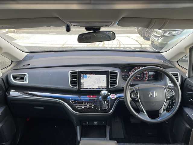 ホンダ オデッセイ アブソルート・EXホンダセンジング 兵庫県 2020(令2)年 4.3万km プラチナホワイトパール ワンオーナー/保証書・取説・有/純正メモリーナビ・フルセグ・BT・CD・DVD・FM・AM/バックカメラ/全周囲カメラ/ETC2.0/フリップダウンモニター/追尾機能付きクルーズコントロール/車線逸脱防止支援システム/衝突被害軽減ブレーキ/クリアランスソナー/両側パワースライドドア/パドルシフト/先行車発進通知/ブラインドスポットミラー/前後ドライブレコーダー/ロードサインアシスト/シートヒーター/アイドリングストップ/プッシュスタート/スマートキー×2/純正フロアマット/純正ドアバイザー