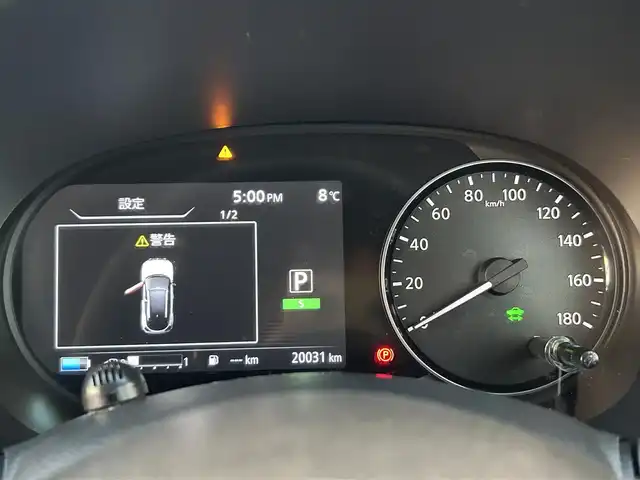 日産 キックス X 熊本県 2020(令2)年 2万km ナイトベールパープル 純正SDメモリナビ（MM320D-L）/AM/FM/CD/DVD/Bluetooth/USB/バックカメラ（全周囲カメラ）/フルセグTV/純正ドライブレコーダー（前）/ビルトインETC/デジタルインナーミラー/ルーフレール/リアスポイラー/レーダー/ABS/横滑り防止装置/プロパイロット/車線逸脱警報/車線逸脱防止支援/エマージェンシーブレーキ/コーナーセンサー（前後）/ふらつき制御/クルーズコントロール（追従あり）/ハーフレザーシート/シートヒーター（D/N)/LEDヘッドライト/オートライト/フォグランプ/ヘッドライトレベライザー/電子パーキング/オートブレーキホールド/プッシュスタート/スマートキー/スペアキー/純正革巻きステアリング/ステアリングスイッチ/ステアリングヒーター/電動格納ミラー/ウィンカーミラー/W+サイド+カーテンエアバック