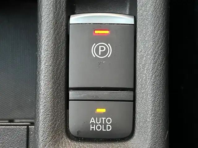 日産 キックス X 熊本県 2020(令2)年 2万km ナイトベールパープル 純正SDメモリナビ（MM320D-L）/AM/FM/CD/DVD/Bluetooth/USB/バックカメラ（全周囲カメラ）/フルセグTV/純正ドライブレコーダー（前）/ビルトインETC/デジタルインナーミラー/ルーフレール/リアスポイラー/レーダー/ABS/横滑り防止装置/プロパイロット/車線逸脱警報/車線逸脱防止支援/エマージェンシーブレーキ/コーナーセンサー（前後）/ふらつき制御/クルーズコントロール（追従あり）/ハーフレザーシート/シートヒーター（D/N)/LEDヘッドライト/オートライト/フォグランプ/ヘッドライトレベライザー/電子パーキング/オートブレーキホールド/プッシュスタート/スマートキー/スペアキー/純正革巻きステアリング/ステアリングスイッチ/ステアリングヒーター/電動格納ミラー/ウィンカーミラー/W+サイド+カーテンエアバック