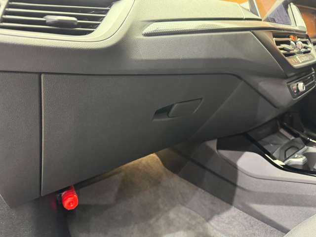 ＢＭＷ ＢＭＷ １１８ｄ プレイ 千葉県 2020(令2)年 2.7万km サファイアブラックP ＡＣＣ　/純正ナビ　/バックカメラ　/パーキングアシスト　/メモリーパワーシート　/ＬＥＤヘッドライト　/オートライト　/ＥＴＣ　/電動リアゲート　/パークディスタンスコントロール　/純正１６インチＡＷ