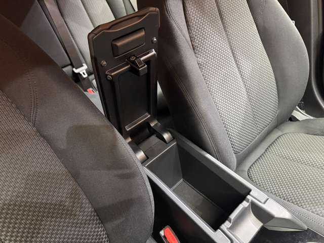 ＢＭＷ ＢＭＷ １１８ｄ プレイ 千葉県 2020(令2)年 2.7万km サファイアブラックP ＡＣＣ　/純正ナビ　/バックカメラ　/パーキングアシスト　/メモリーパワーシート　/ＬＥＤヘッドライト　/オートライト　/ＥＴＣ　/電動リアゲート　/パークディスタンスコントロール　/純正１６インチＡＷ