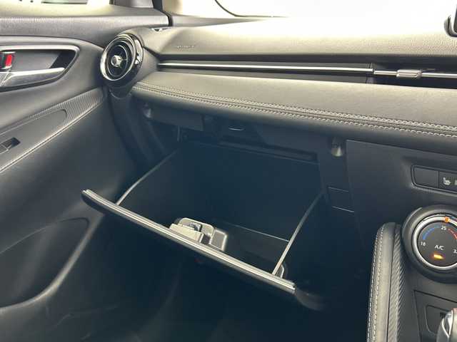 マツダ デミオ XD ブラックレザーリミテッド 三重県 2016(平28)年 4.7万km ソウルレッドプレミアムメタリック /禁煙車　//ワンオーナー　//ＢＳＭ　//ドラレコ前後　//７型ナビ（フルセグ／ＣＤ／ＤＶＤ／ＢＴ／ＡＭ／ＦＭ）　//バックカメラ　//衝突軽減ブレーキ　//クルコン　//レーンキープアシスト　//ＬＥＤヘッドライト　//ＥＴＣ