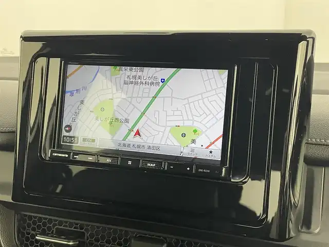 ホンダ ステップワゴン スパーダ 道央・札幌 2024(令6)年 2.4万km プラチナホワイトパール ・４WD/・社外メモリーナビ（AVIC-RZ314）/・BT/USB/ipod/AUX/・ステアリングリモコン/・バックカメラ/・ドライブレコーダー/・ETC/・ホンダセンシング/・衝突被害軽減ブレーキ/・レーンキープアシスト/・レーダークルーズコントロール/・ブラインドスポットインフォメーション/・オートブレーキホールド/・アイドリングストップ/・コーナーセンサー/・パドルシフト/・両側パワースライドドア/・パワーバックドア/・オートマチックハイビーム/・オートライト/・ヘッドランプレベライザー/・LEDヘッドライト/・ハーフレザーシート/・D+N席シートヒーター/・純正１６インチAW/・純正フロアマット/・プッシュスタート/・スマートキー/・スペアキー（１本）/・取扱説明書/・保証書