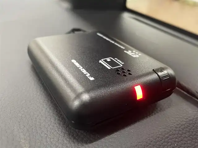 ホンダ ステップワゴン スパーダ 道央・札幌 2024(令6)年 2.4万km プラチナホワイトパール ・４WD/・社外メモリーナビ（AVIC-RZ314）/・BT/USB/ipod/AUX/・ステアリングリモコン/・バックカメラ/・ドライブレコーダー/・ETC/・ホンダセンシング/・衝突被害軽減ブレーキ/・レーンキープアシスト/・レーダークルーズコントロール/・ブラインドスポットインフォメーション/・オートブレーキホールド/・アイドリングストップ/・コーナーセンサー/・パドルシフト/・両側パワースライドドア/・パワーバックドア/・オートマチックハイビーム/・オートライト/・ヘッドランプレベライザー/・LEDヘッドライト/・ハーフレザーシート/・D+N席シートヒーター/・純正１６インチAW/・純正フロアマット/・プッシュスタート/・スマートキー/・スペアキー（１本）/・取扱説明書/・保証書