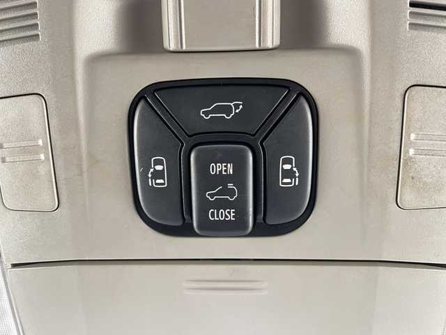 トヨタ アルファード 240S Cパッケージ 愛知県 2013(平25)年 11.1万km ブラック 衝突軽減システム/モデリスタエアロ/純正8型ナビ/フリップダウンモニター/全方位カメラ/両側パワースライドドア/サンルーフ/クルーズコントロール/シートヒーター/フルセグ/CD DVD/Bluetooth/バックカメラ/電動リアゲート/パワーシート/コーナーセンサー/アルミホイール/ETC/LEDヘッドライト/リアオートエアコン/オートマチックハイビーム/ドライブレコーダー/ステアリングスイッチ/スマートキー/プッシュスタート