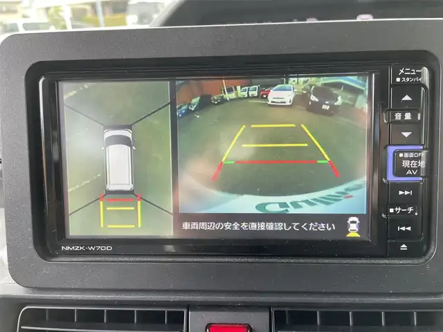 ダイハツ タント X 静岡県 2019(令1)年 1.9万km シャイニングホワイトパール スマートアシスト/・衝突回避支援ブレーキ機能/・誤発進抑制制御機能/・車線逸脱機能/・先行車発進お知らせ機能/・オートハイビーム/純正メモリナビ・フルセグ（NMZK-W70D）/DVD/CD/SD/USB/Bluetooth/全方位カメラ/バックカメラ/左側パワースライドドア/LEDライト/アイドリングストップ/スマートキー2個/プッシュスタート/フロアマット/ドアバイザー/新車時保証書/取扱説明書