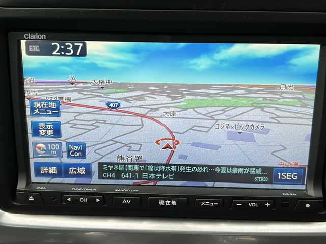 ポルシェ マカン 埼玉県 2014(平26)年 8.2万km ピュアホワイト 社外ナビ　/バックカメラ　/ビルトインＥＴＣ　/前席シートヒーター　/ミラー型ドライブレコーダー　/パドルシフト　/運転席パワーシート　/パワーバックドア　/スマートキー２本　/保証書　/取扱説明書