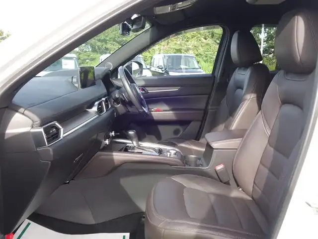マツダ ＣＸ－５ 25S エクスクルーシブモード 山形県 2022(令4)年 4.6万km スノーフレイクホワイトパールマイカ 4WD/BOSEサウンドシステム/衝突被害軽減システム/純正SDナビ/　　【CD DVD BT フルセグ USB】/DVDプレイヤー/全周囲カメラ/電動リアゲート/レーダークルーズコントロール/LEDオートヘッドライト/ブラウンレザーシート/パワーシート/シートエアコン/シートヒーター/純正19インチアルミホイール/ドライブレコーダー/アイドリングストップ/コーナーセンサー/ステアリングスイッチ/MTモード付AT/電動格納ウィンカーミラー/スマートキー/ETC