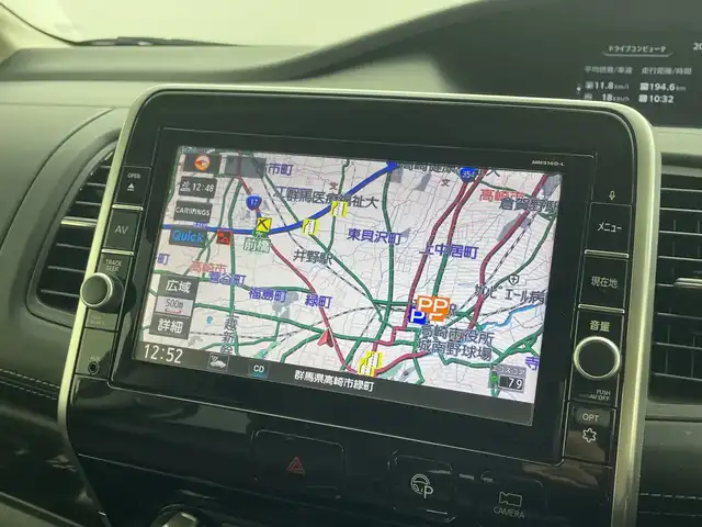 日産 セレナ ハイウェイスター G 群馬県 2016(平28)年 13.5万km マルーンレッド 2トーン 雹害　純正９型ナビ　純正１０型後席モニター　全周囲カメラ　衝突被害軽減ブレーキ　両側電動スライドドア　クルーズコントロール　パーキングアシスト　アイドリングストップ　スマートキー　ＬＥＤ　ＥＴＣ　禁煙