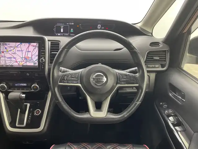 日産 セレナ ハイウェイスター G 群馬県 2016(平28)年 13.5万km マルーンレッド 2トーン 雹害　純正９型ナビ　純正１０型後席モニター　全周囲カメラ　衝突被害軽減ブレーキ　両側電動スライドドア　クルーズコントロール　パーキングアシスト　アイドリングストップ　スマートキー　ＬＥＤ　ＥＴＣ　禁煙