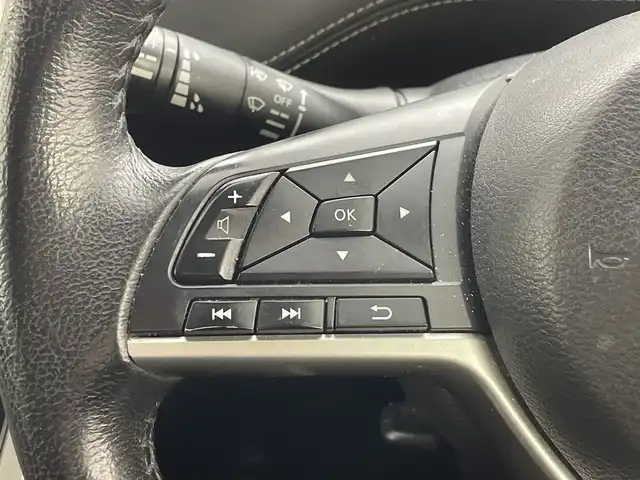 日産 セレナ ハイウェイスター G 群馬県 2016(平28)年 13.5万km マルーンレッド 2トーン 雹害　純正９型ナビ　純正１０型後席モニター　全周囲カメラ　衝突被害軽減ブレーキ　両側電動スライドドア　クルーズコントロール　パーキングアシスト　アイドリングストップ　スマートキー　ＬＥＤ　ＥＴＣ　禁煙