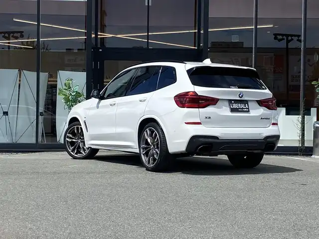 ＢＭＷ Ｘ３ M40d 福岡県 2021(令3)年 3.3万km アルピンホワイトⅢ ・パノラマスライディングルーフ/・アクティブクルーズコントロール/・純正ＨＤＤナビ／ＵＳＢ／ＢＴ/・全方位カメラ/・黒革シート／シートヒーター/・ドライブレコーダー/・ＥＴＣ/・純正２１ＡＷ/・保証書/・取扱説明書