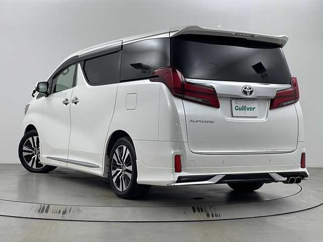 トヨタ アルファード S Cパッケージ 埼玉県 2021(令3)年 4.1万km ホワイトパールクリスタルシャイン モデリスタエアロ/サンルーフ/純正フリップダウンモニター/純正ナビ/バックカメラ/ＥＴＣ２．０　/ＢＳＭ　/前後ドライブレコーダー　/ステアリングヒーター　/衝突軽減システム　/両側パワースライドドア　/電動リアゲート/パワーシート/シートヒーター/エアシート/オットマン/オートマティックハイビーム/レーダークルーズコントロール/純正アルミホイール