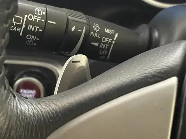 ホンダ Ｎ ＢＯＸ カスタム ターボ SSパッケージ 神奈川県 2014(平26)年 10万km プレミアムホワイトパール クルーズコントロール/ETC/パドルシフト/メモリナビ/Bluetooth接続/CD、DVD再生機能付き/ECONスイッチ/チップアップシート/両側パワースライドドア/フォグランプ/電動格納ミラー/ドアバイザー