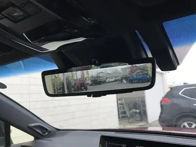 トヨタ ハリアー ハイブリッド Z 富山県 2021(令3)年 6.8万km センシュアルレッドマイカ 4WD/純正ナビ/フルセグTV/Bluetooth/全周囲カメラ/デジタルインナーミラー/プリクラッシュセーフティ/コーナーセンサー/レーンキープアシスト/ブラインドスポットモニター/レーダークルーズコントロール/ハーフレザーシート/パワーシート/電動リアゲート/プッシュスタート/スマートキー/ETC2.0