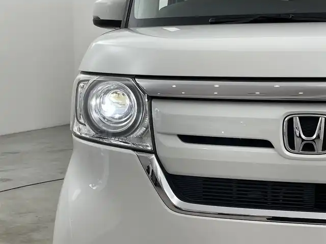 ホンダ Ｎ ＢＯＸ G L ホンダセンシング 福岡県 2020(令2)年 3.6万km プラチナホワイトパール 純正８型ナビ（ＢＴ，フルセグＴＶ）　/Ｂカメラ　/ビルトインＥＴＣ　/ＡＣＣ　/ホンダセンシング　/衝突軽減ブレーキ　/レーンキープ　/アイドリングストップ　/ＥＣＯＮ　/片側電動スライドドア　/シートヒーター　/ＬＥＤ