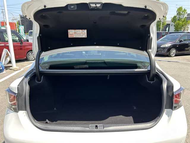 レクサス ＧＳ 300h バージョンL 兵庫県 2015(平27)年 3.2万km ソニッククォーツ 純正ナビ/CD/DVD/TV/Bluetooth/USB/AUX/バックカメラ/ビルトインETC2.0/プリクラッシュセーフティ/レーンキープアシスト/オートマチックハイビーム/OPブラインドスポットモニター/レーダークルーズコントロール/OPサンルーフ/OPパワートランクリッド/本革シート/前席パワーシート/前席シートベンチレーション/前席シートヒーター/本革ステアリング/ステアリングヒーター/電動リヤサンシェード/MTモード付AT/パドルシフト/オートライト/LEDヘッドライト/LEDフォグランプ/スマートキー