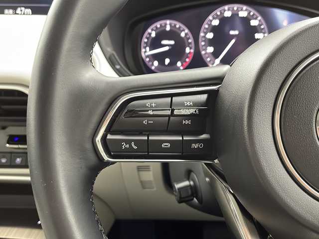 マツダ ＣＸ－６０ XD エクスクルーシブモード 大阪府 2023(令5)年 1.5万km ロジウムホワイトプレミアムメタリック 【メーカーOP】/パノラマサンルーフ/【主要装備】/12.3インチセンターディスプレイ/・フルセグテレビ/・AM/FM/BT/・Apple　Carplay/Android Auto/・Boseサウンドシステム+12スピーカー/ヘッドアップディスプレイ/白革合皮シート/・パワーシート（運転席/助手席）/・シートヒーター/エアシート（運転席/助手席）/置くだけ充電/USB端子/【安全装備】/マツダレーダークルーズコントロール（全車速追従機能付き）/360°ビューモニター/スマートブレーキサポート/クルージング＆トラフィック・サポート/DEA/ドライバーモニタリング/ブラインドスポットモニター