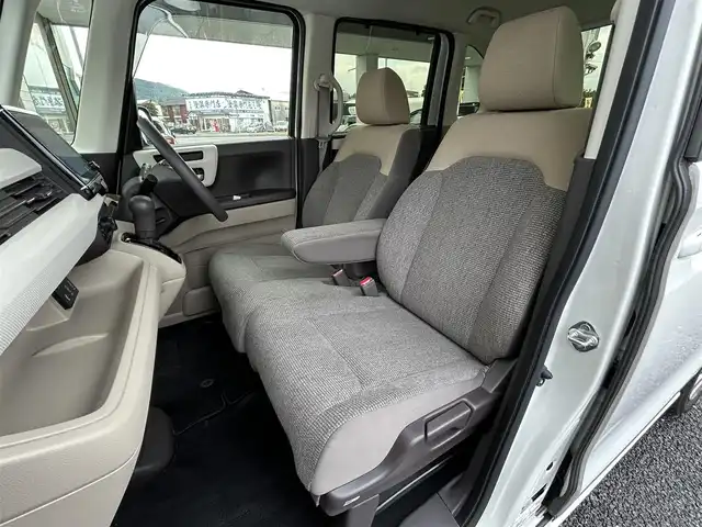 ホンダ Ｎ ＢＯＸ G L ホンダセンシング 福岡県 2020(令2)年 4.1万km プラチナホワイトパール ワンオーナー/純正8インチメモリナビ【VXU-217NBi】/　(CD/DVD/AM/FM/フルセグTV/Bluetooth/Music Rack)/バックカメラ/ホンダセンシング/・衝突軽減ブレーキ/・誤発進抑制機能/・後方誤発進抑制機能/・歩行者事故低減ステアリング/・路外逸脱抑制機能/・先行車発進お知らせ機能/・標識認識機能/アダプティブクルーズコントロール/アイドリングストップ/横滑り防止/ふらつき防止/純正14インチアルミホイール/片側パワースライドドア/純正前後ドライブレコーダー【DRH-204VD】/ビルトインETC/シートヒーター（D/N）/純正フロアマット/プッシュスタート/ドアバイザー/USBポート/アクセサリーソケット/ISOFIX/保証書/取扱説明書/ナビ取扱説明書