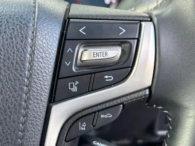 トヨタ ランドクルーザー プラド TX 茨城県 2023(令5)年 1.5万km ブラック 純正ナビ/　(AM/FM/CD/DVD/iPod/Bluetooth/フルセグ)/バックカメラ/追従型クルーズコントロール/サンルーフ/ETC/LEDヘッドライト/RAYS17インチアルミホイール/ルーフレール/前後コーナーセンサー/センターデフロック/ダウンヒルアシストコントロール/オートライト/カーテンエアバック