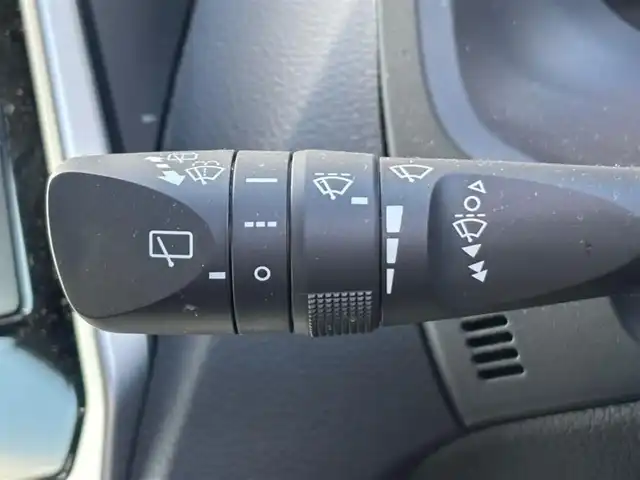 トヨタ ランドクルーザー プラド TX 茨城県 2023(令5)年 1.5万km ブラック 純正ナビ/　(AM/FM/CD/DVD/iPod/Bluetooth/フルセグ)/バックカメラ/追従型クルーズコントロール/サンルーフ/ETC/LEDヘッドライト/RAYS17インチアルミホイール/ルーフレール/前後コーナーセンサー/センターデフロック/ダウンヒルアシストコントロール/オートライト/カーテンエアバック