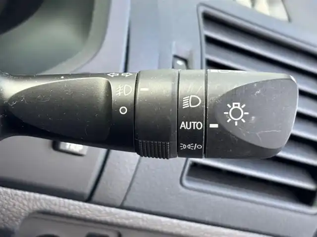 トヨタ ランドクルーザー プラド TX 茨城県 2023(令5)年 1.5万km ブラック 純正ナビ/　(AM/FM/CD/DVD/iPod/Bluetooth/フルセグ)/バックカメラ/追従型クルーズコントロール/サンルーフ/ETC/LEDヘッドライト/RAYS17インチアルミホイール/ルーフレール/前後コーナーセンサー/センターデフロック/ダウンヒルアシストコントロール/オートライト/カーテンエアバック