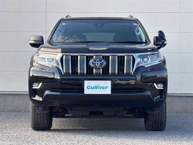 トヨタ ランドクルーザー プラド TX 茨城県 2023(令5)年 1.5万km ブラック 純正ナビ/　(AM/FM/CD/DVD/iPod/Bluetooth/フルセグ)/バックカメラ/追従型クルーズコントロール/サンルーフ/ETC/LEDヘッドライト/RAYS17インチアルミホイール/ルーフレール/前後コーナーセンサー/センターデフロック/ダウンヒルアシストコントロール/オートライト/カーテンエアバック