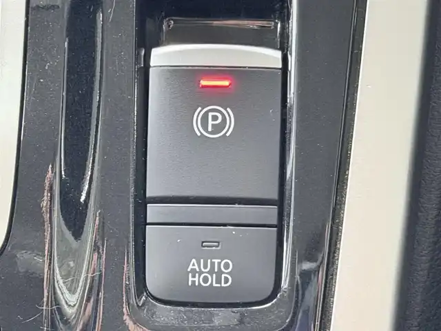 日産 セレナ e－パワー ハイウェイスター V 大阪府 2018(平30)年 6.7万km ブリリアントホワイトパール ProPILOT 純正9incナビTV 360カメラ デジタルインナーミラー シートヒーター ステアリングヒーター レーダークルコン 衝突軽減ブレーキ レーンアシスト 両側パワースライドドア パークアシスト クリアランスソナー