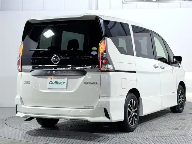 日産 セレナ e－パワー ハイウェイスター V 大阪府 2018(平30)年 6.7万km ブリリアントホワイトパール ProPILOT 純正9incナビTV 360カメラ デジタルインナーミラー シートヒーター ステアリングヒーター レーダークルコン 衝突軽減ブレーキ レーンアシスト 両側パワースライドドア パークアシスト クリアランスソナー