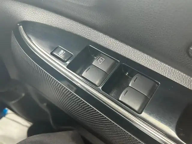 日産 デイズ ルークス HWS X Vセレクション 岩手県 2017(平29)年 7.3万km ブラック 先進安全機能/　・踏み間違い衝突防止アシスト/　・インテリジェントエマージェンシーブレーキ/純正メモリナビ/　　CD/Bt/USB/SD/フルセグTV/アラウンドビューモニター/両側パワースライドドア/HIDヘッドライト/フォグランプ/シートヒーター/純正15インチアルミホイール/アイドリングストップ/スマートキー/ETC