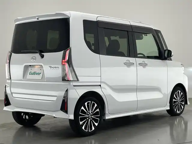 ダイハツ タント カスタム RS 愛知県 2023(令5)年 1.9万km シャイニングホワイトパール 社外ナビ　全方位カメラ　両パワ　禁煙車　スマートアシスト３　フルセグＴＶ　純正アルミホイール　ＬＥＤオートライト　前後ドラレコ　ＥＴＣ　衝突軽減　純正フロアマット　ハーフレザー　シートヒーター　ＤＶＤ
