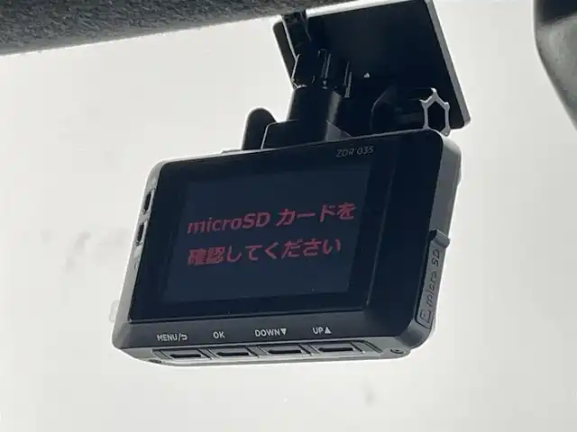 ダイハツ タント カスタム RS 愛知県 2023(令5)年 1.9万km シャイニングホワイトパール 社外ナビ　全方位カメラ　両パワ　禁煙車　スマートアシスト３　フルセグＴＶ　純正アルミホイール　ＬＥＤオートライト　前後ドラレコ　ＥＴＣ　衝突軽減　純正フロアマット　ハーフレザー　シートヒーター　ＤＶＤ