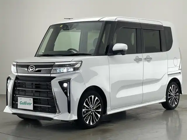 ダイハツ タント カスタム RS 愛知県 2023(令5)年 1.9万km シャイニングホワイトパール 社外ナビ　全方位カメラ　両パワ　禁煙車　スマートアシスト３　フルセグＴＶ　純正アルミホイール　ＬＥＤオートライト　前後ドラレコ　ＥＴＣ　衝突軽減　純正フロアマット　ハーフレザー　シートヒーター　ＤＶＤ