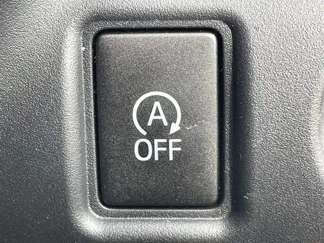 トヨタ ヴォクシー ZS 煌Ⅱ 岡山県 2020(令2)年 9.5万km ブラック 登録時走行距離：94719km/禁煙車/純正9インチナビ(型番：NSZT-Y68T)/　(CD/DVD/フルセグTV/Bluetooth)/バックカメラ/クルーズコントロール/衝突被害軽減システム/車線逸脱警報（レーンキープアシスト）/コーナーセンサー/ビルトインETC/両側パワースライドドア/革巻きステアリング/ステアリングスイッチ/純正LEDヘッドライト/フォグライト/オートライト/オートマチックハイビーム/プッシュスタート/スマートキー/MTモード付きAT/アイドリングストップ/純正アルミホイール 16インチ/ドアバイザー/ロールサンシェード/ウインカーミラー/電動格納ミラー/オートリトラミラー/純正フロアマット/横滑防止装置/盗難防止装置/取扱説明書/ナビ取扱説明書/新車時整備手帳（保証書）